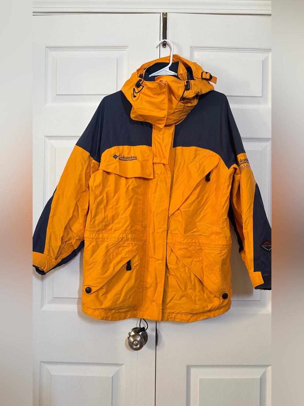 Vintage Columbia Titanium Women’s M Hooded Ski Jacket Orange Navy Waterproof
